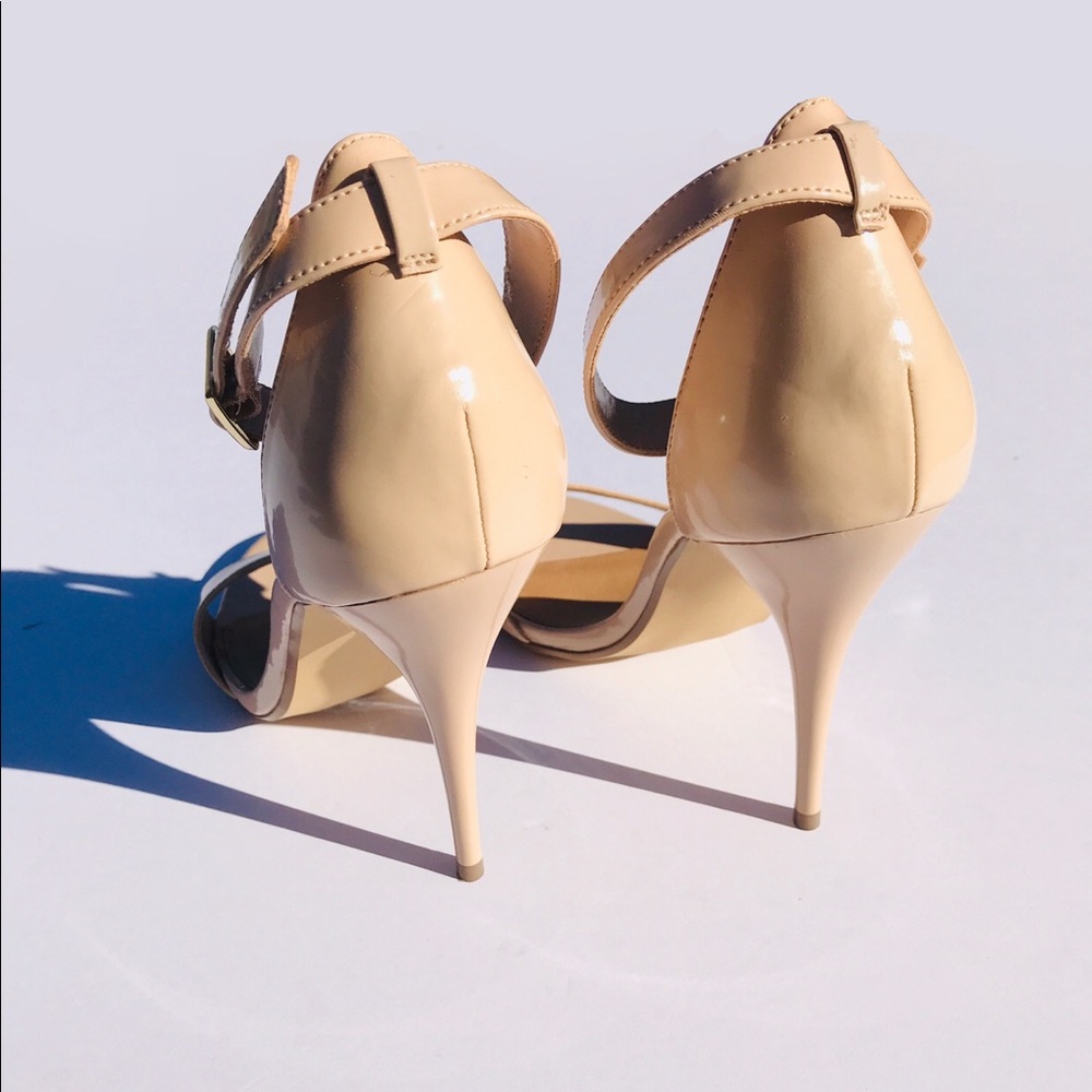 ๐HP๐BITTYY Blush Patent Steve Madden (stiletto) - Picture 2 of 8